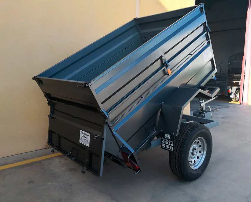 Remolque 4×4 basculante hidráulico + freno de inercia 2.000 x 1.300 x 600 + 350 – Mma 750 kg - Imagen 3
