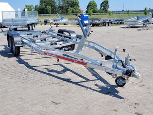 Remolque para barco nuevo B25 Longitud máxima del barco 7,3 m 2.500 kg