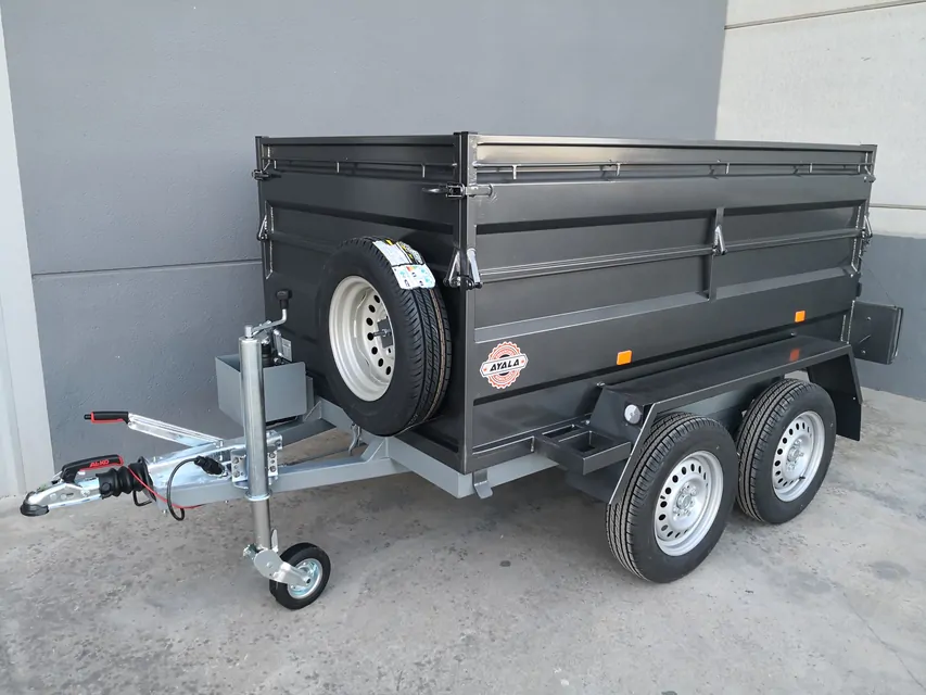 Remolque basculante hidráulico de 2 ejes con soporte lateral – Ruedas en el exterior - Imagen 2